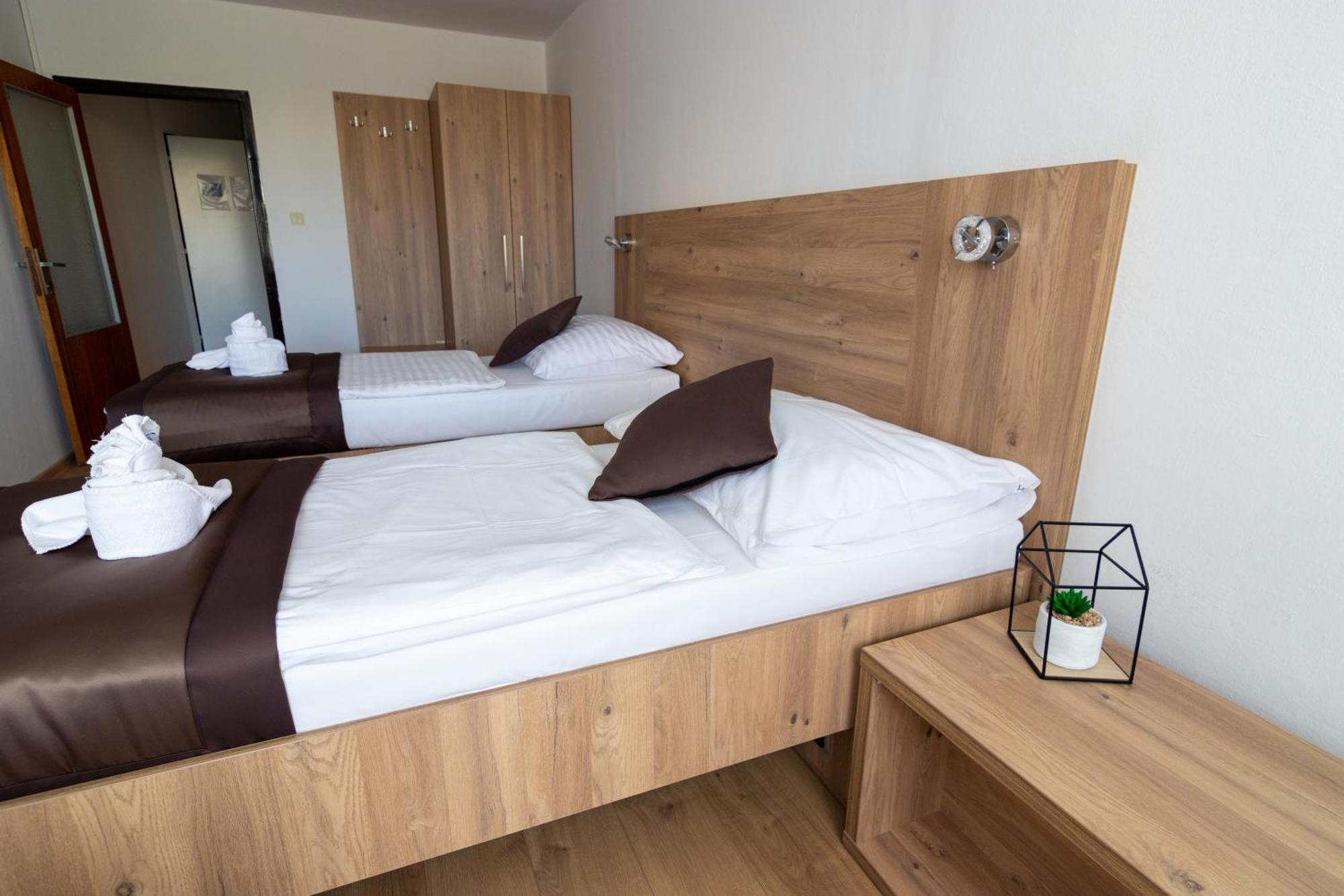 Hotel Akademia Kosice Ngoại thất bức ảnh
