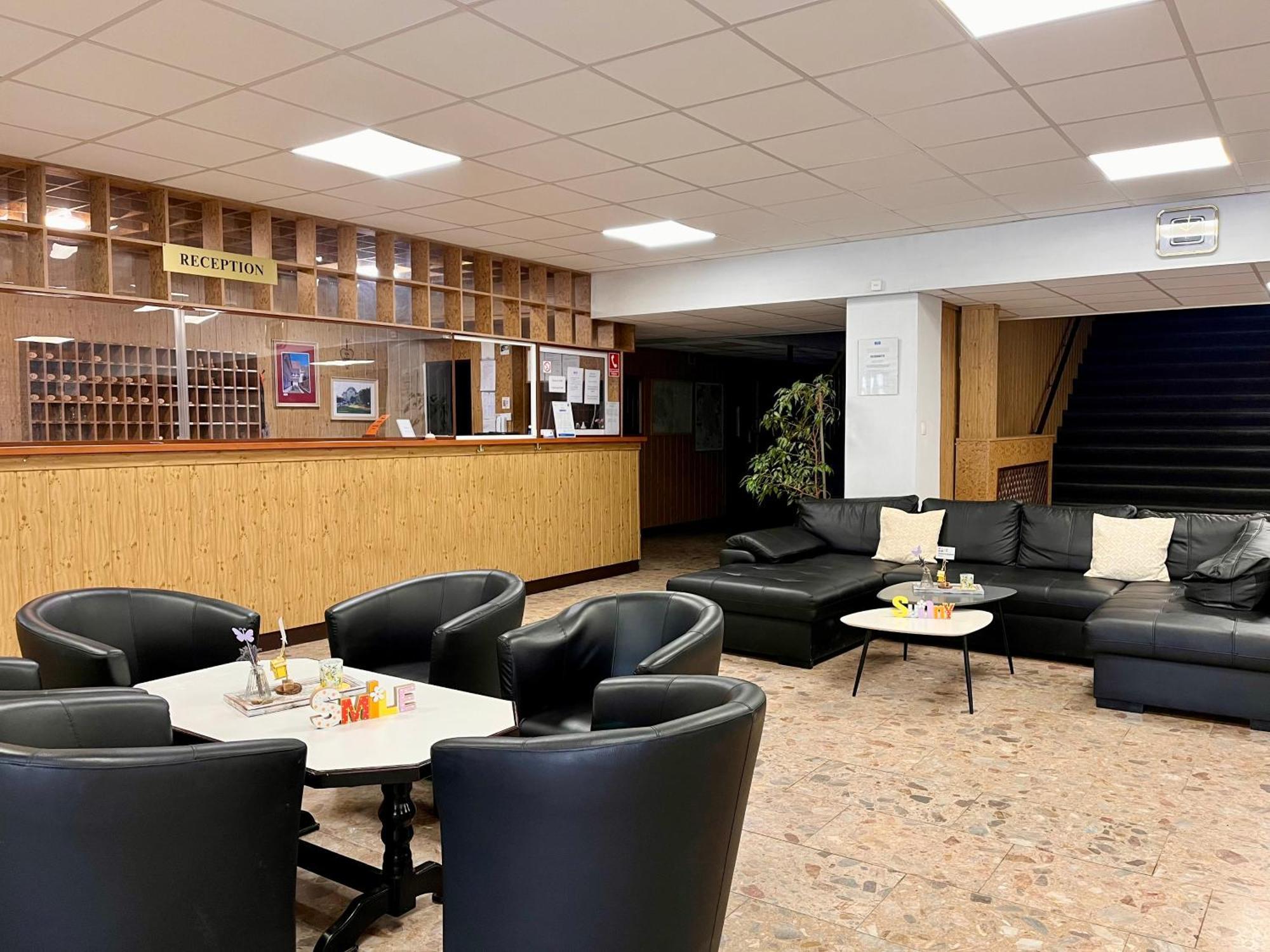 Hotel Akademia Kosice Ngoại thất bức ảnh