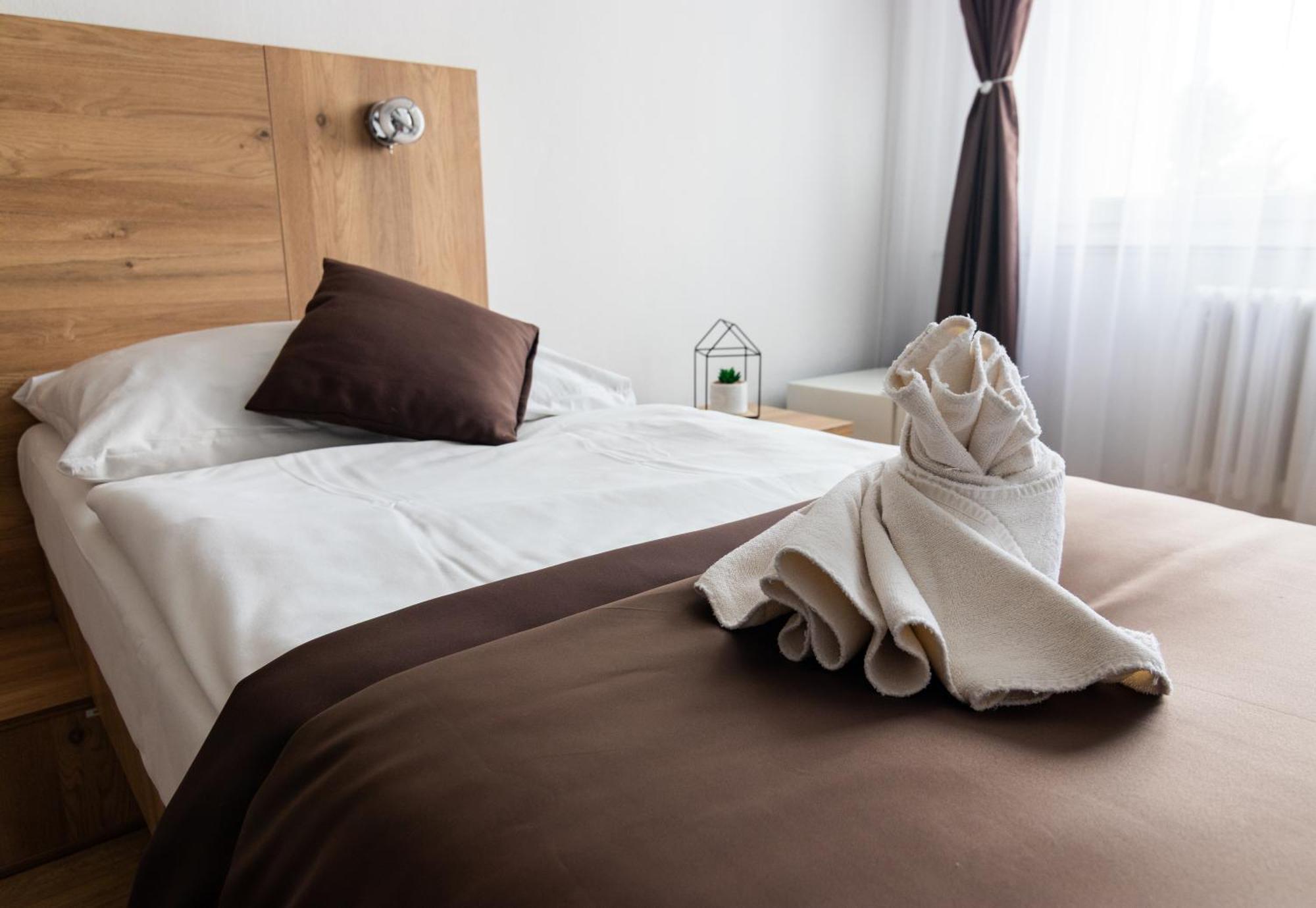 Hotel Akademia Kosice Ngoại thất bức ảnh