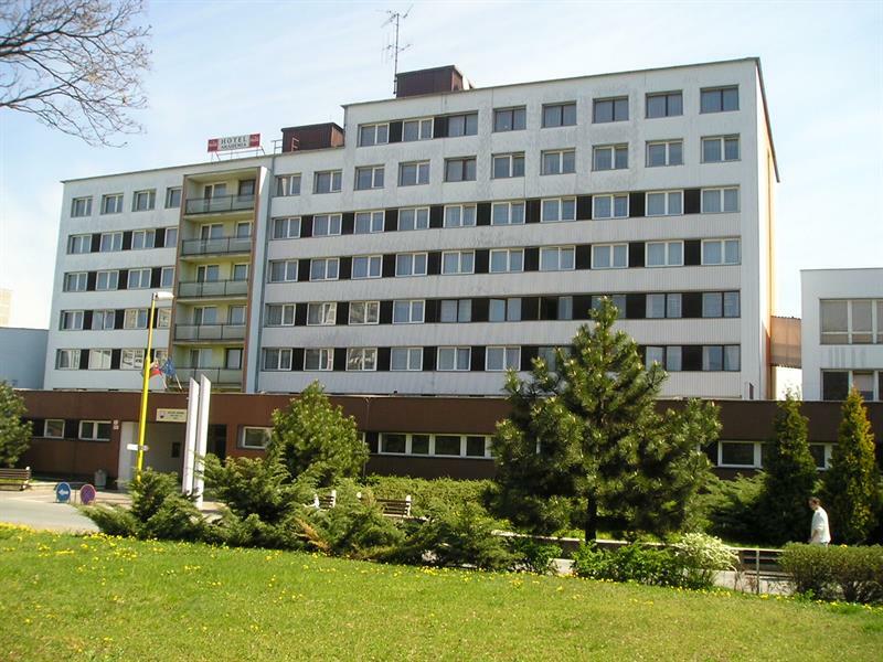 Hotel Akademia Kosice Ngoại thất bức ảnh